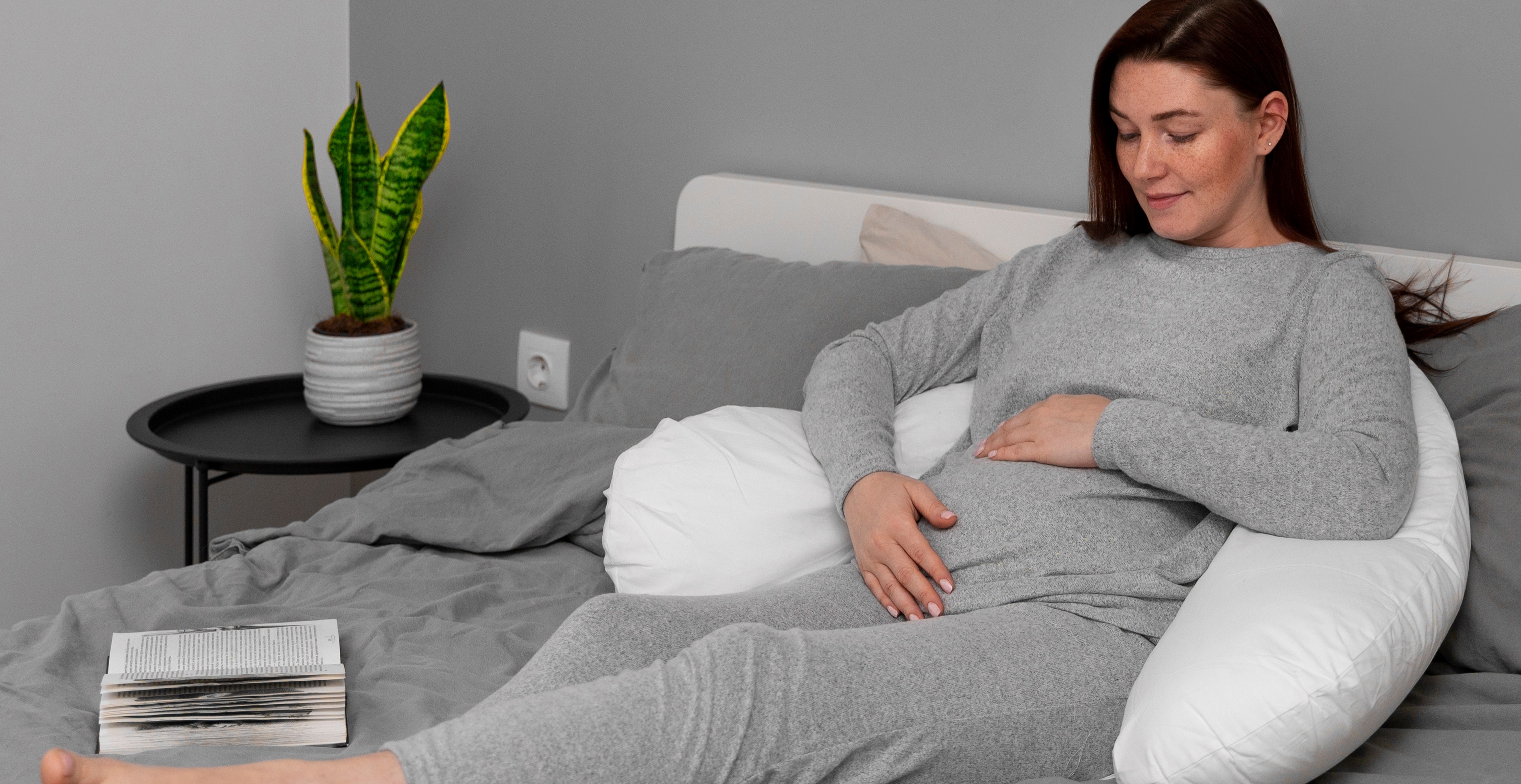 Pregnancy Pillow How To Use And It's Benefits - Qatar Moms