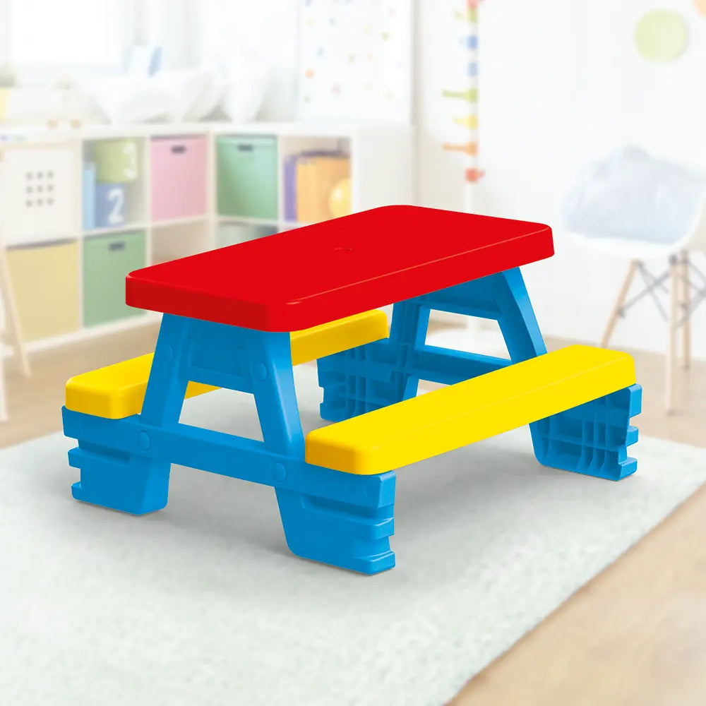 Dolu Picnic Table For The Set of 4