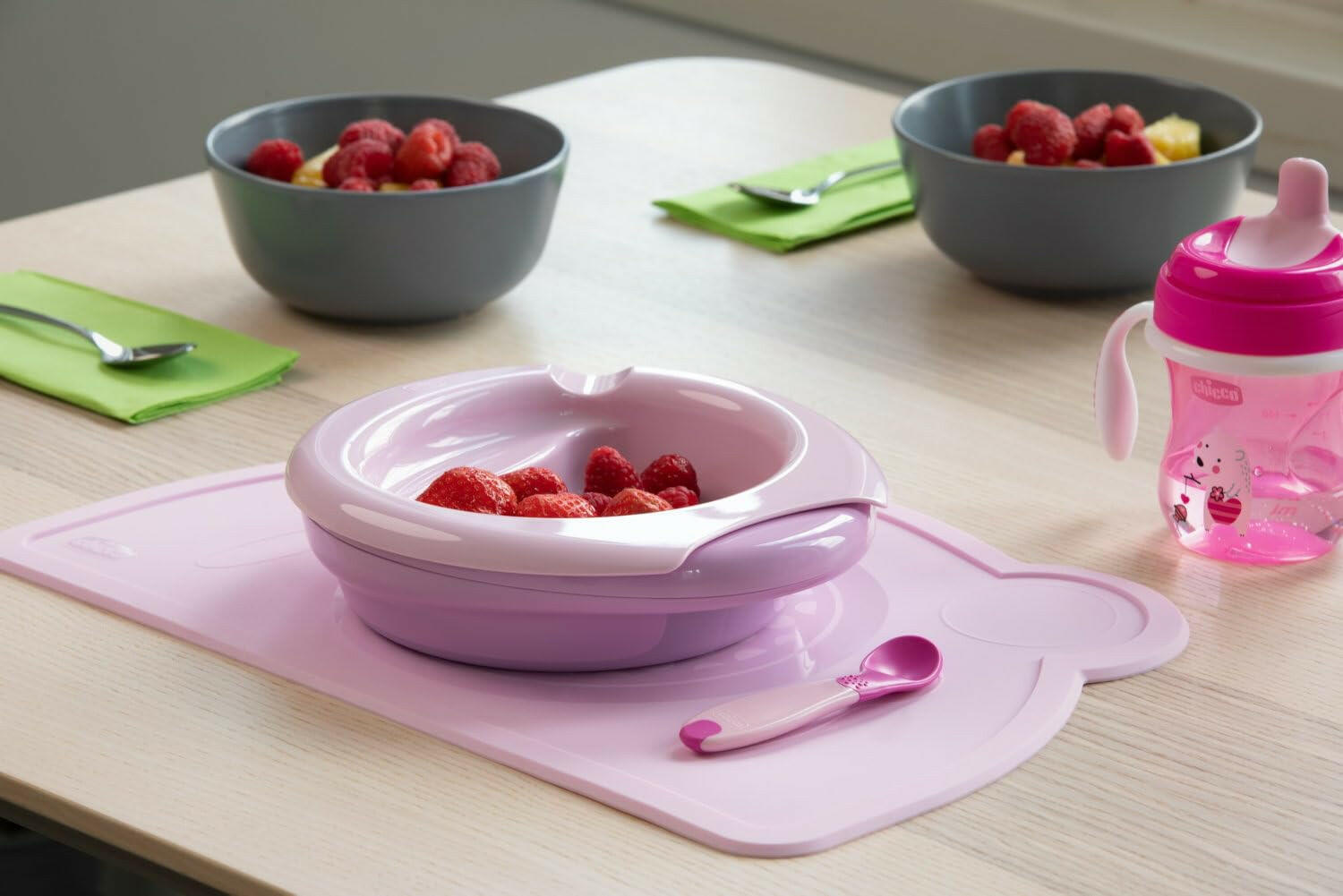 Chicco First Food Spoon Angled 8M + Soft Silicone Pink [Girl].