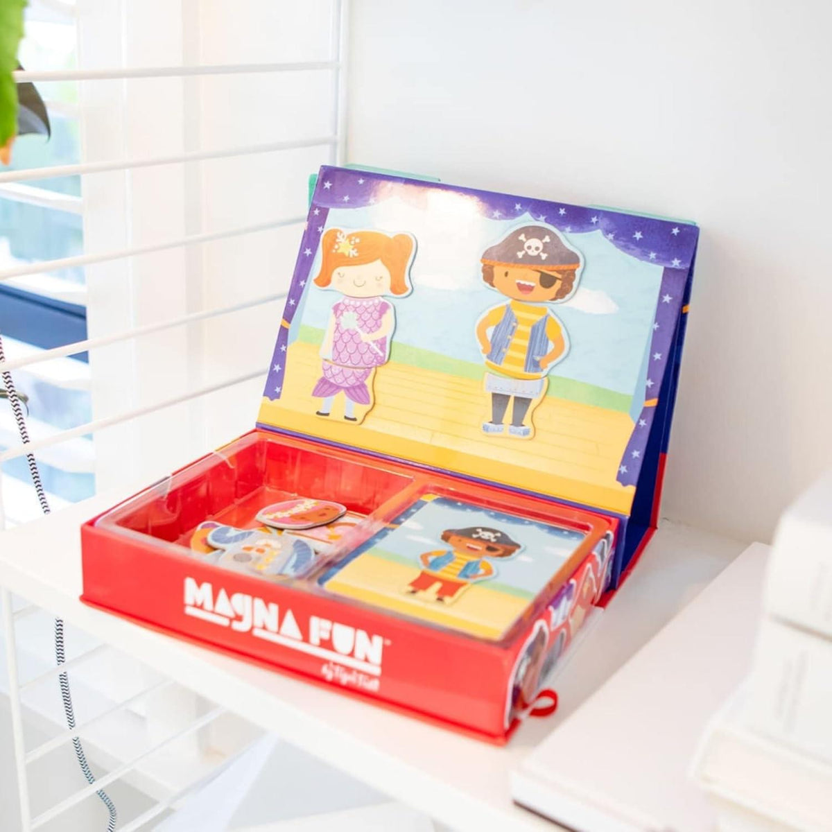 لعبة تنكر Magna Fun من Tiger Tribe