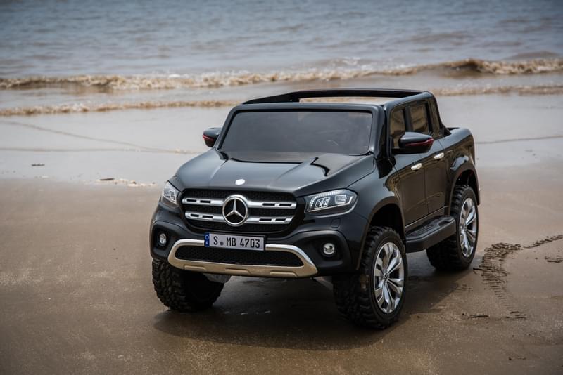 FITAAC 12v Electric Mercedes-Benz XMX606 4x4 Electric Ride-On Car – Black