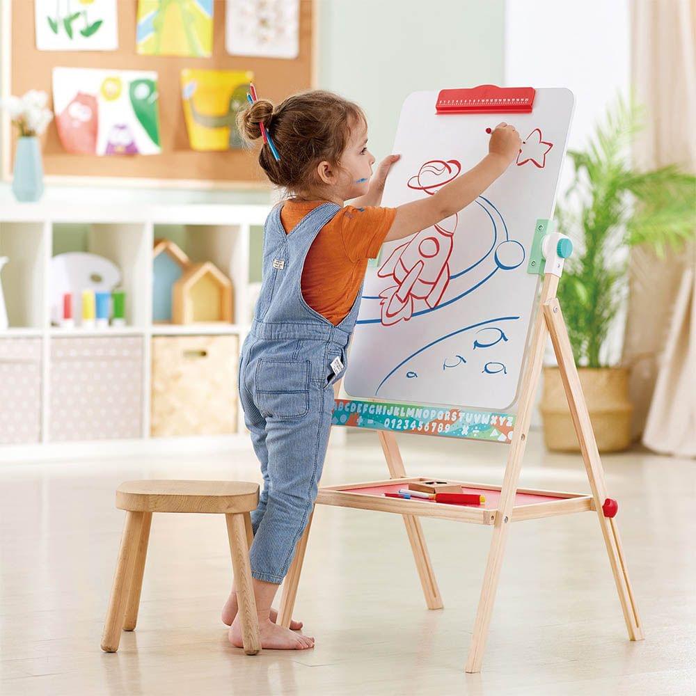 سبورة رسم للاطفال مع استاند من Hape