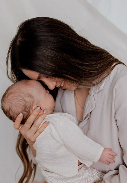 how-to-teach-newborn-to-breastfeed