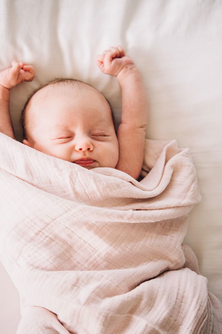 the-best-way-to-swaddle-a-newborn
