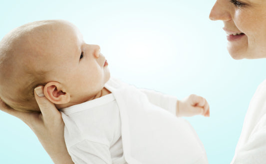 how to bath newborn baby