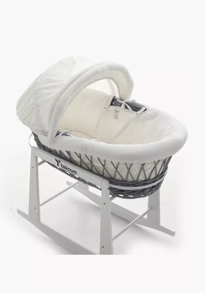 Teknum Infant Wicker Moses with White Waffle Beddings