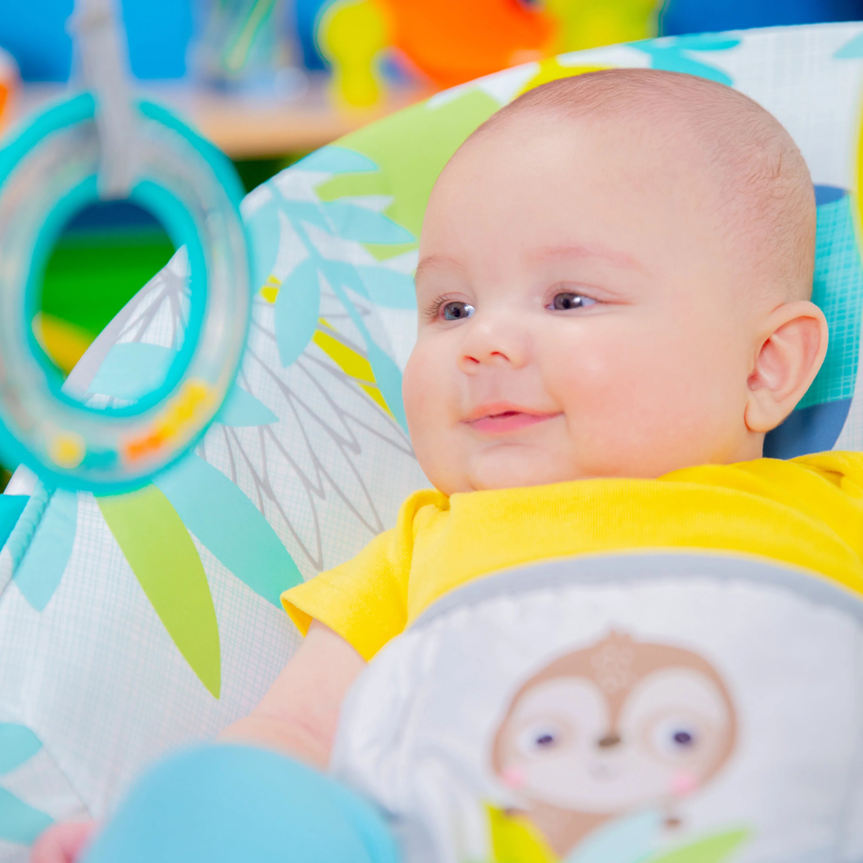 Bright Starts Vibes Vibrating Bouncer (Rainforest)
