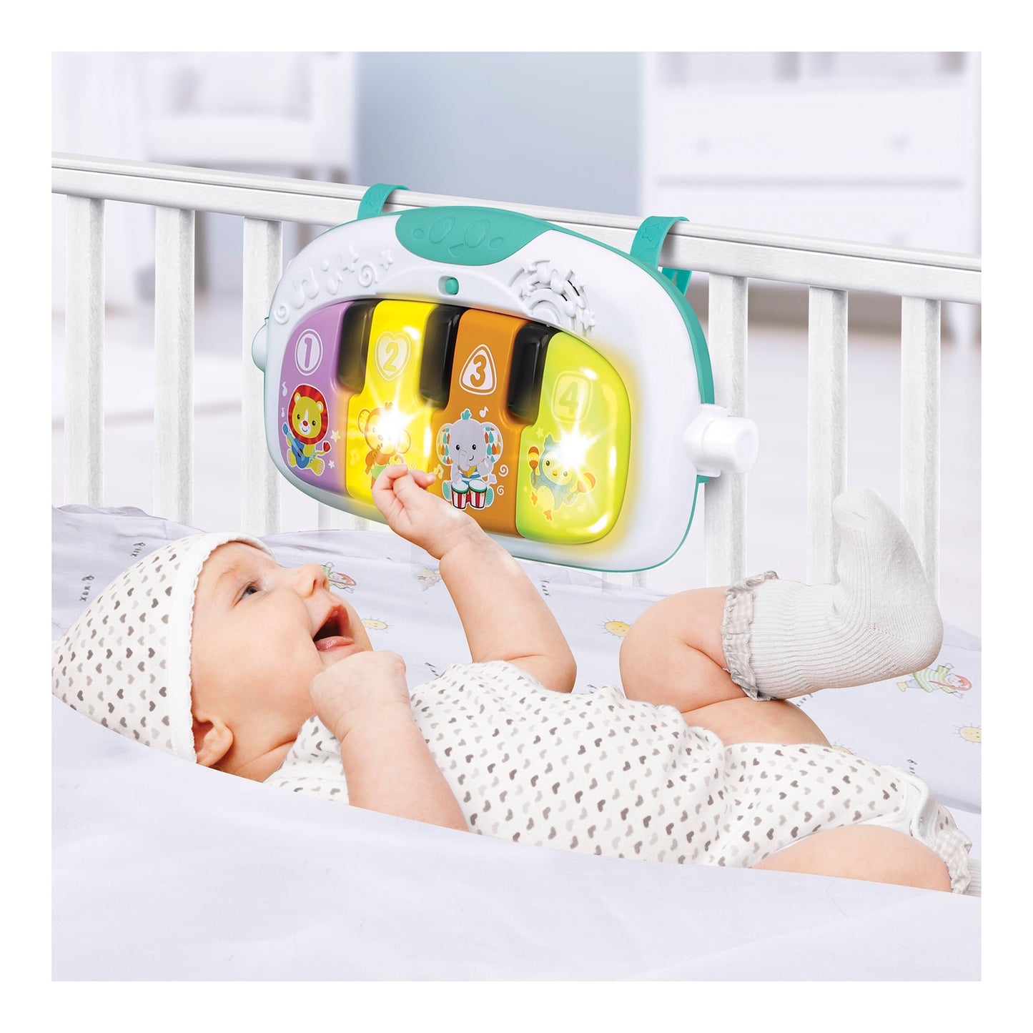 Winfun Magic Lights Kick 'n Play Musical Gym