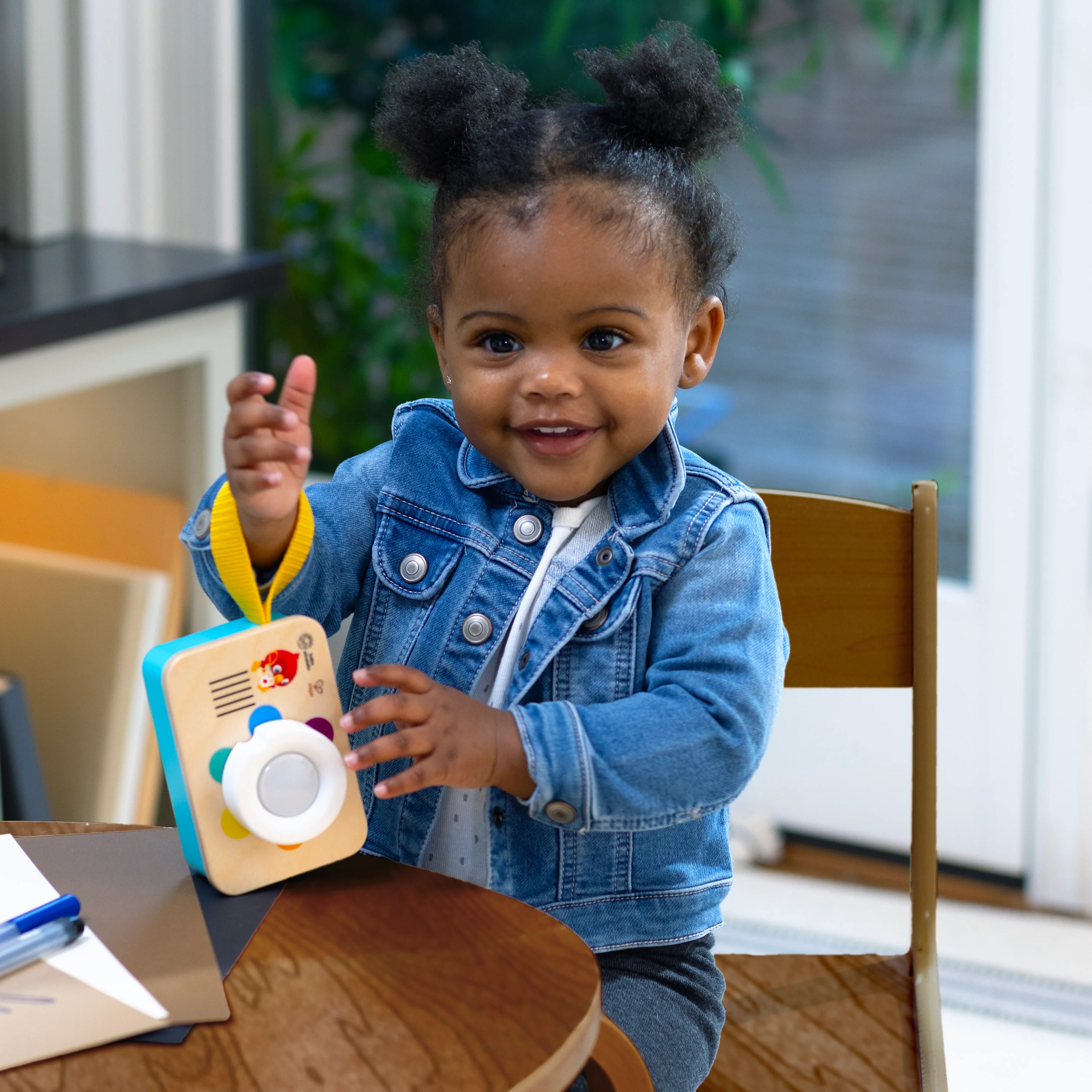 Baby Einstein Learning Lens Toy Camera (Hape)
