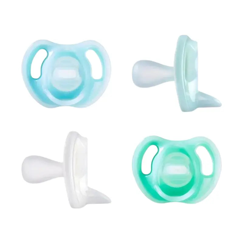 Tommee Tippee 4-Pack Ultra-Light Silicone Soother, 0-6 Months, Boy