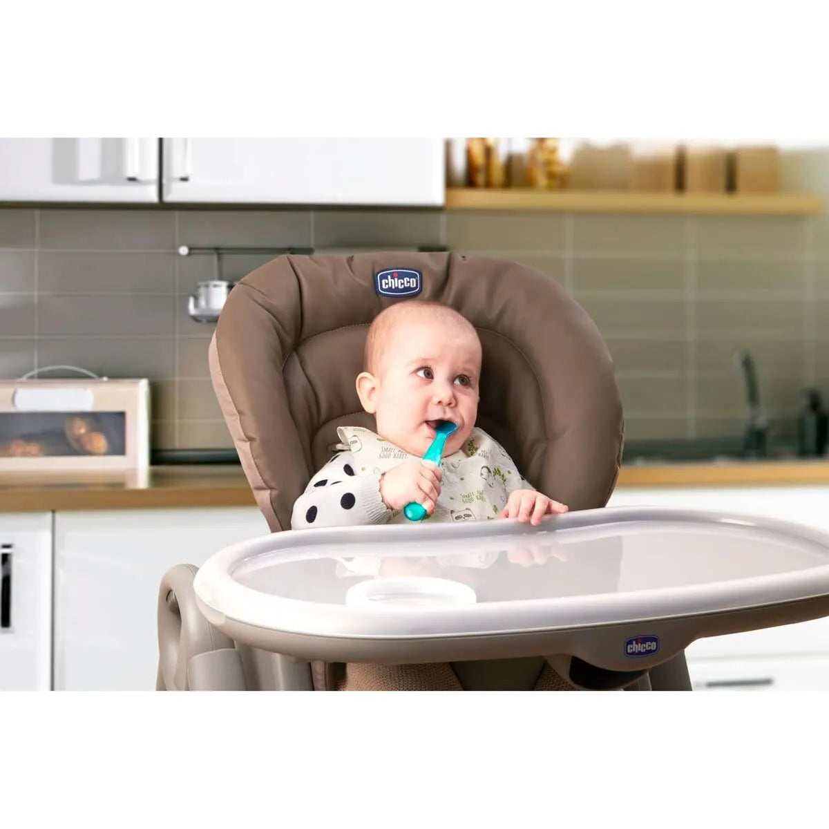 Chicco Disposable Compost Bibs (Pack of 36)