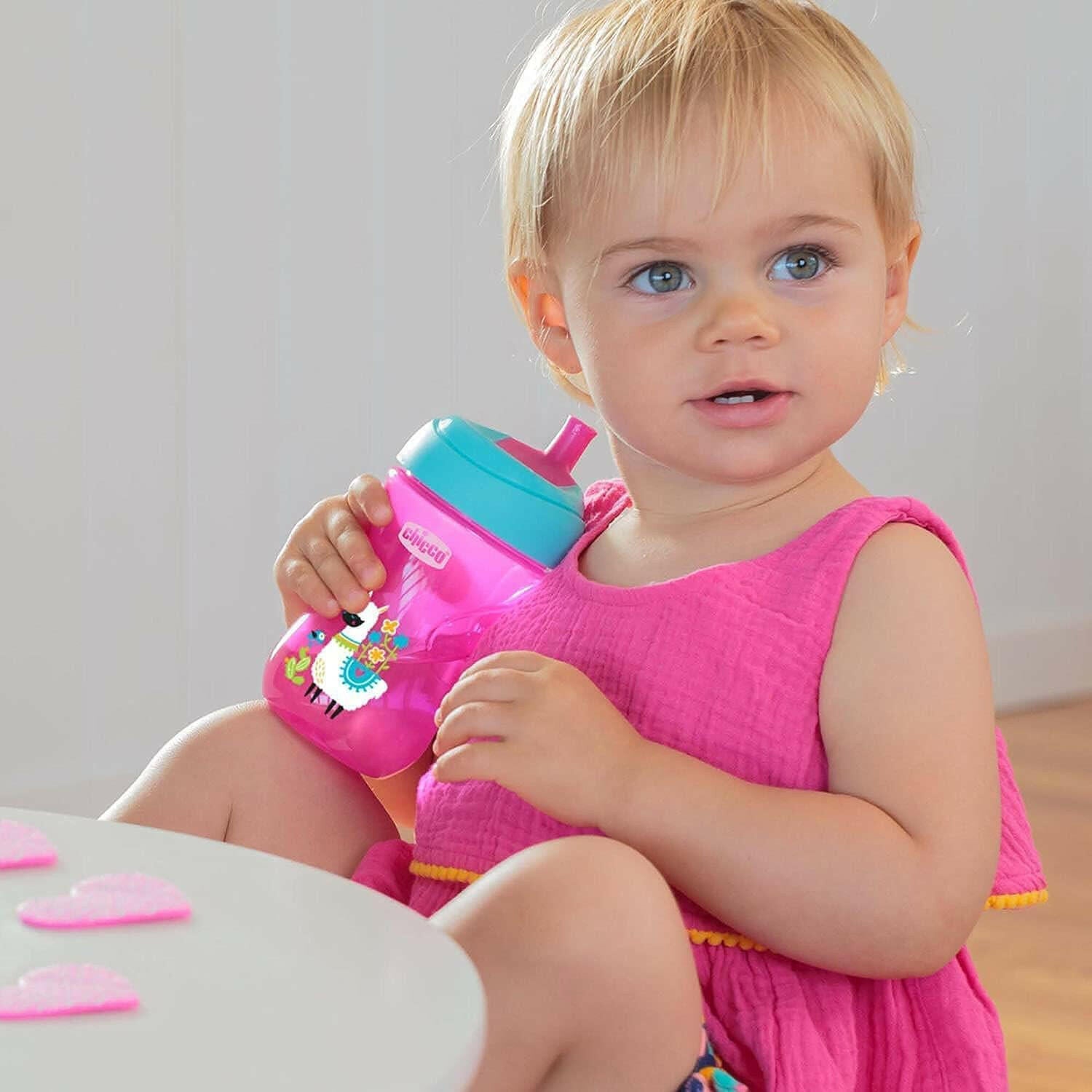 Chicco Advanced Cup 266 ml Baby Bottle Cup 12+ Months for Learning to Drink, Drinking Glass with Straw, Ergonomic Spout and Easy Sips Valve, BPA.