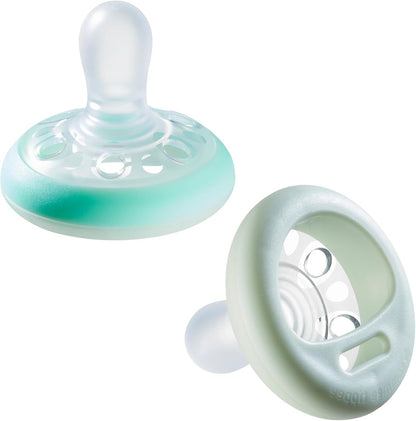 Tommee Tippee Breast-Like Soother Night, Glow in the Dark.