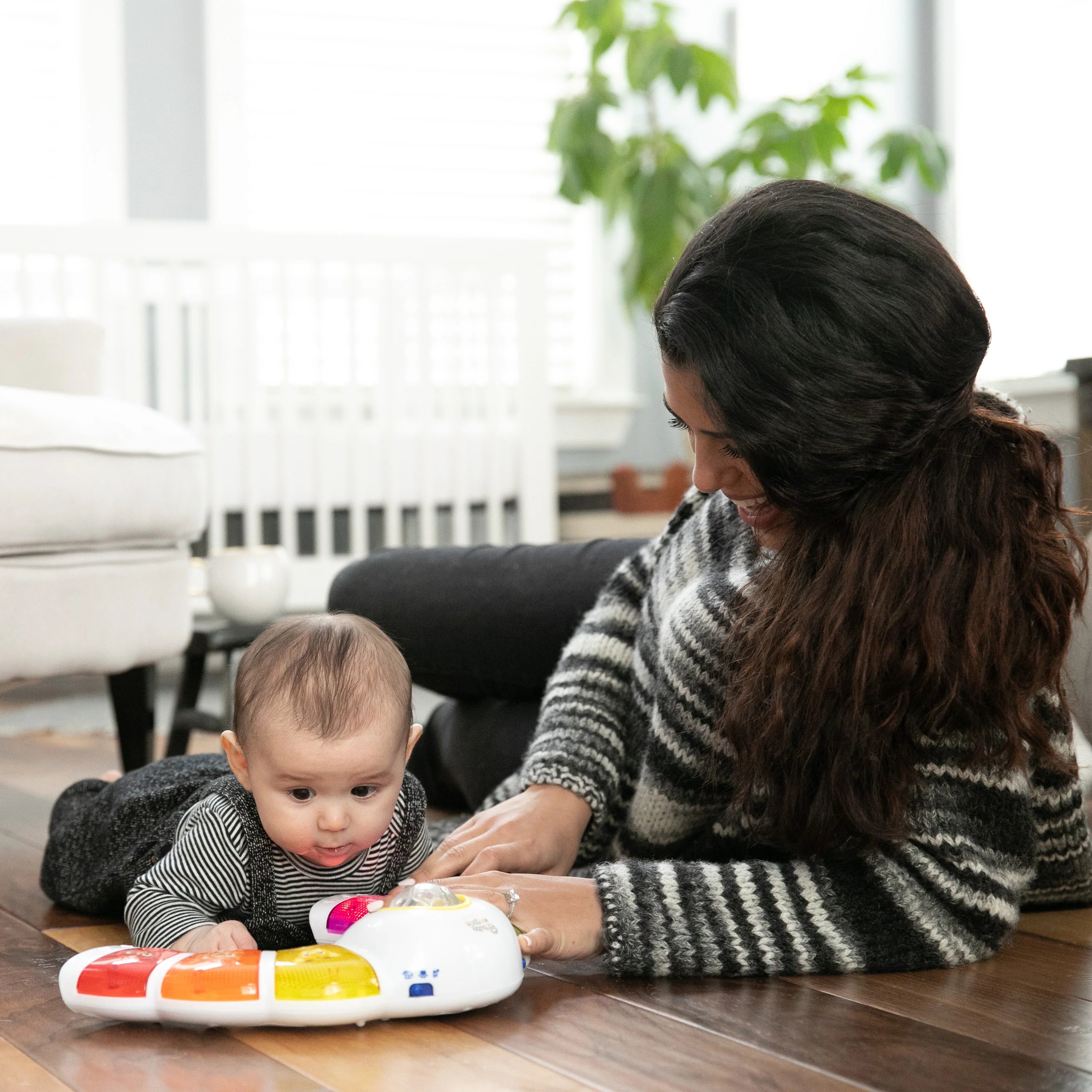 Baby Einstein Glow & Discover Light Bar Activity Station
