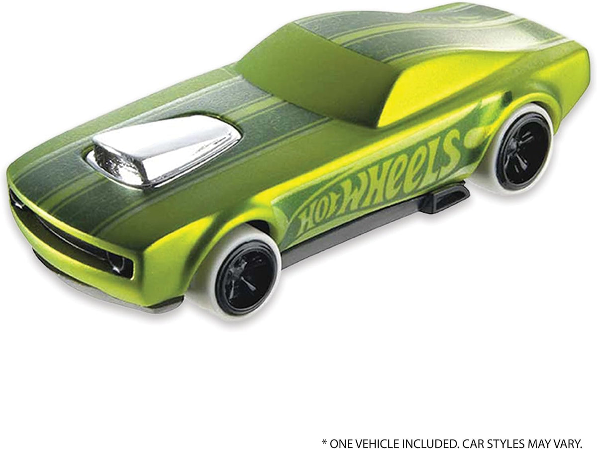 Hot Wheels - Deluxe Imaginmat Racing Playmat with Toy Car & Road Accessories