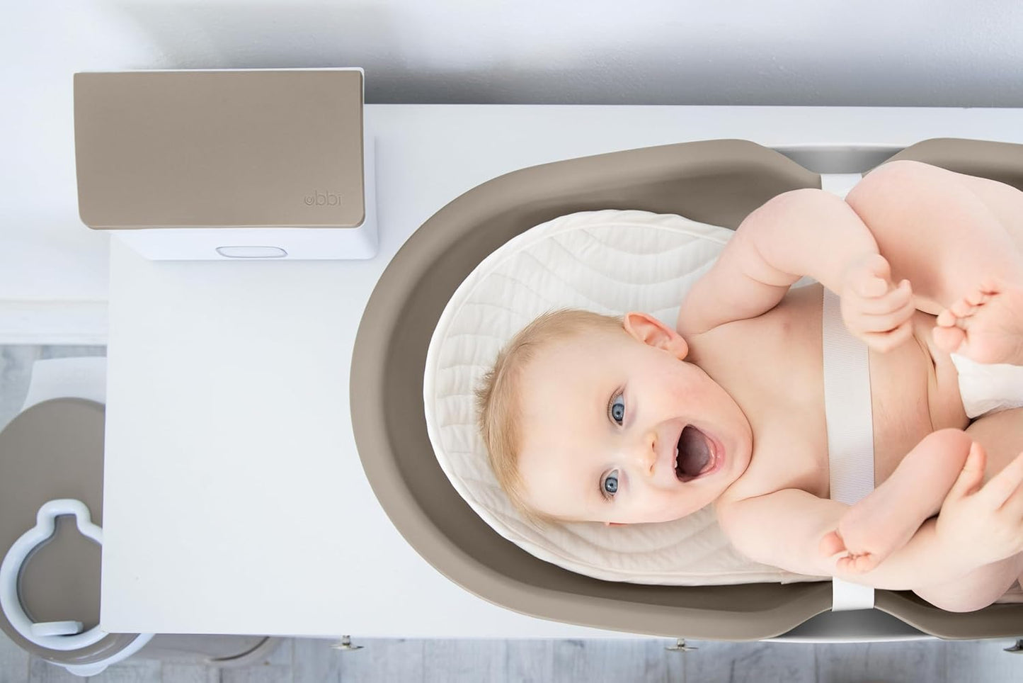 Ubbi Re-Usable Changing Pad (White)