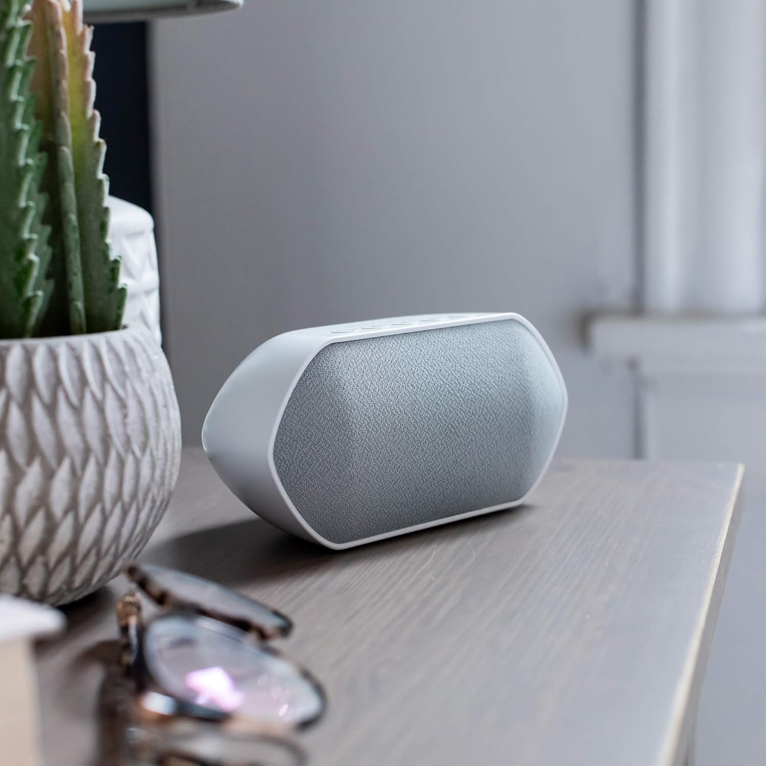 Yogasleep Soundcenter White Noise Sound Machine