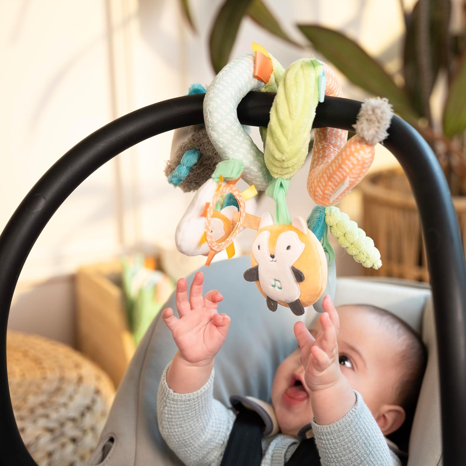 Ingenuity Nally and Friends Spiral Activity Toy Bar