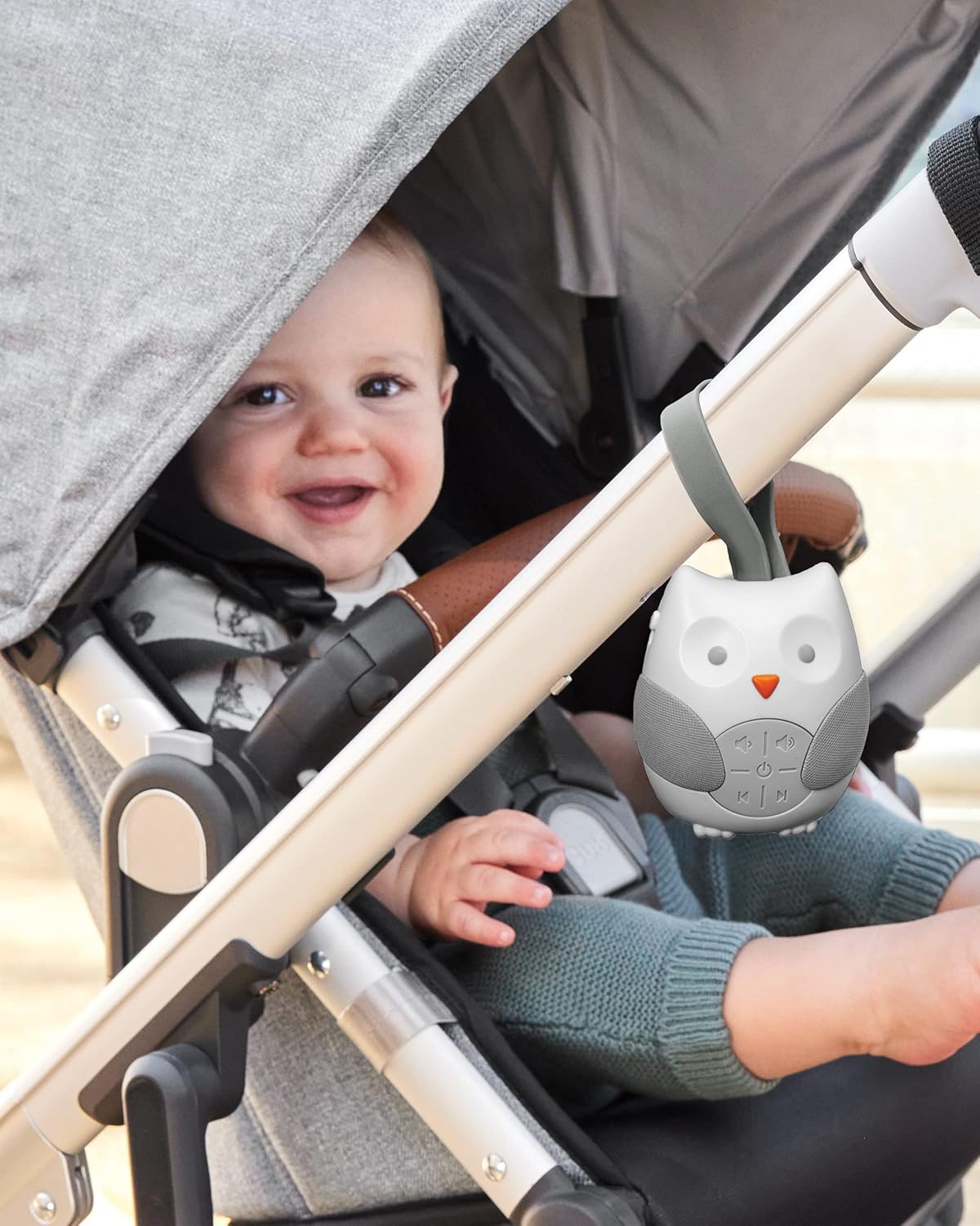 Skip Hop Stroll & Go Portable Baby Soother Owl (White Grey)