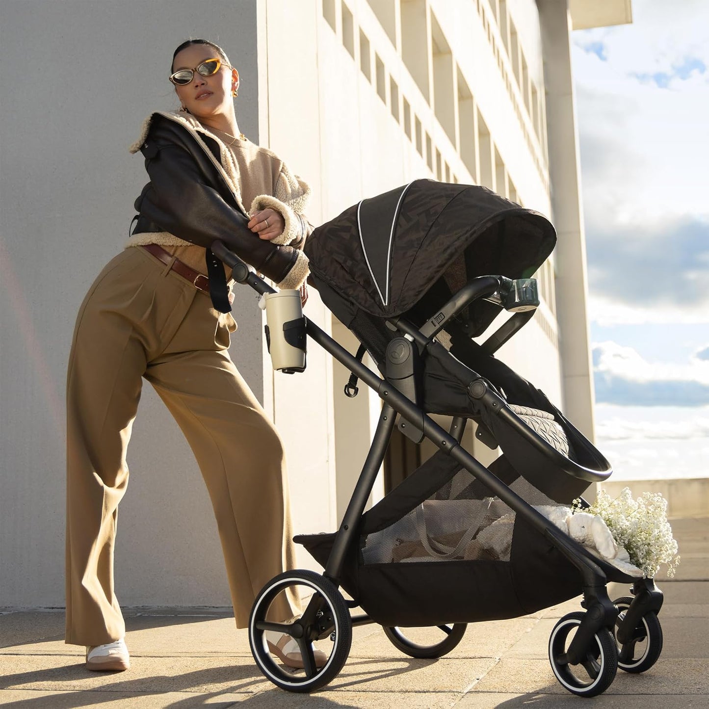 Evenflo Pivot Xpand Modular Travel System with LiteMax Infant Car Seat (Ayrshire Black)