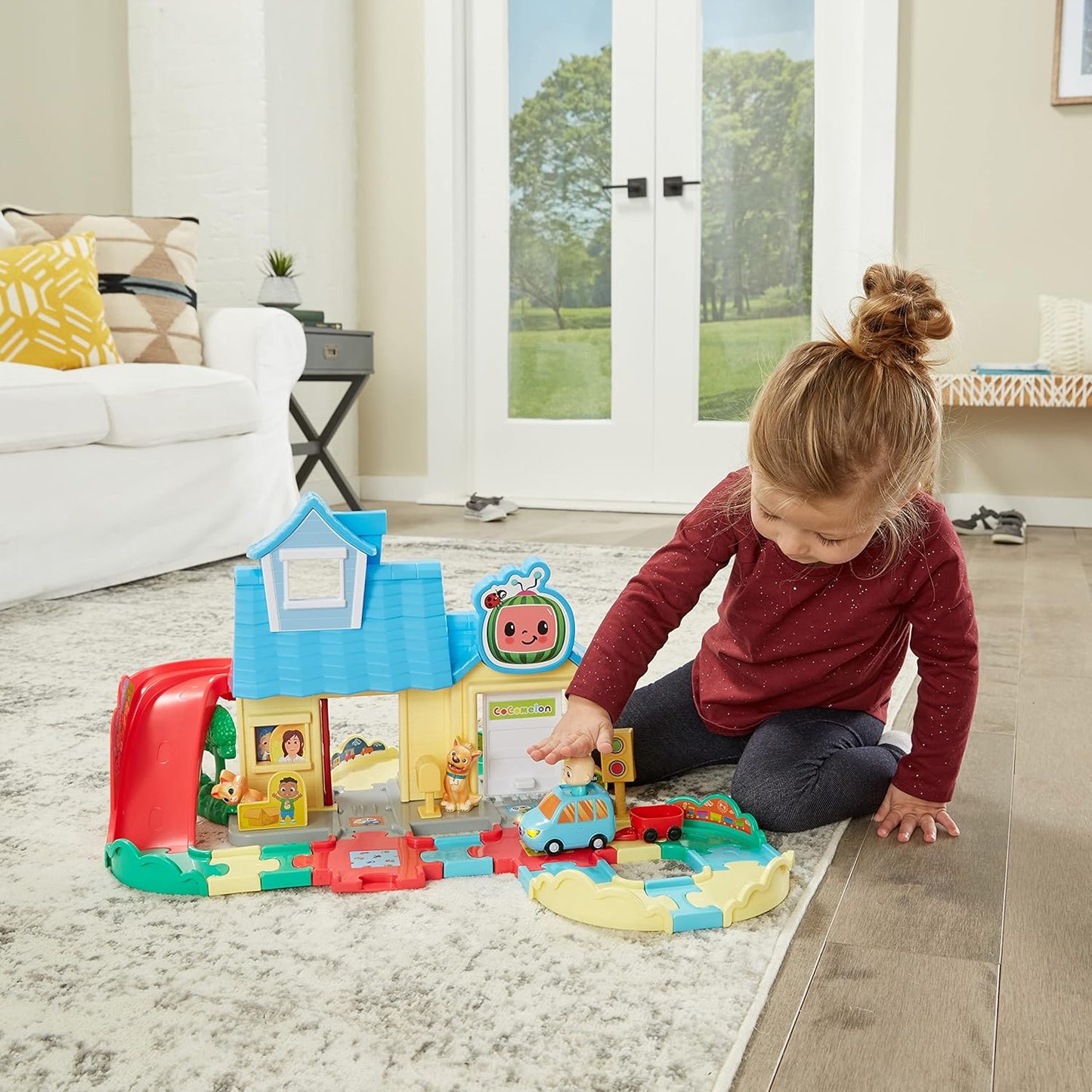 VTech CoComelon Go Go Smart Wheels JJ's House Track Set