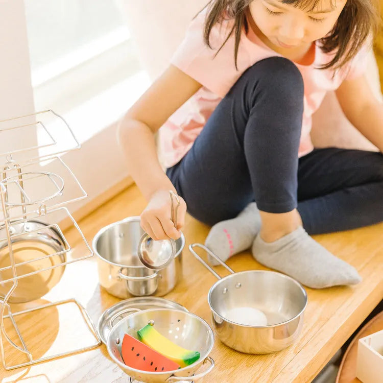 Melissa & Doug Stainless Steel Pots & Pans Play Set
