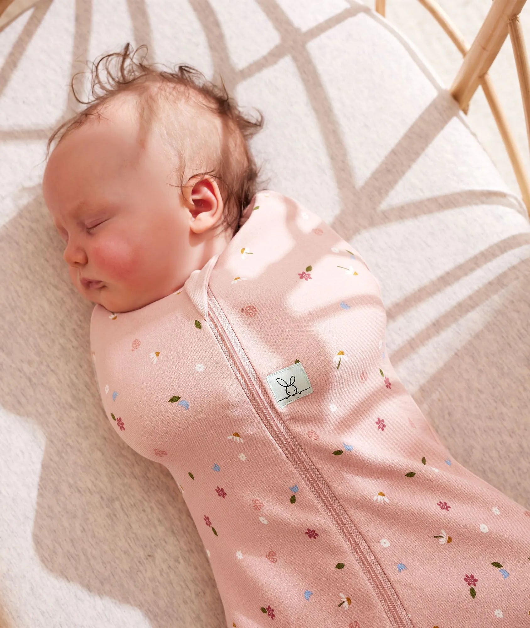 ErgoPouch Cocoon Swaddle Sack 1.0 TOG، Daisies