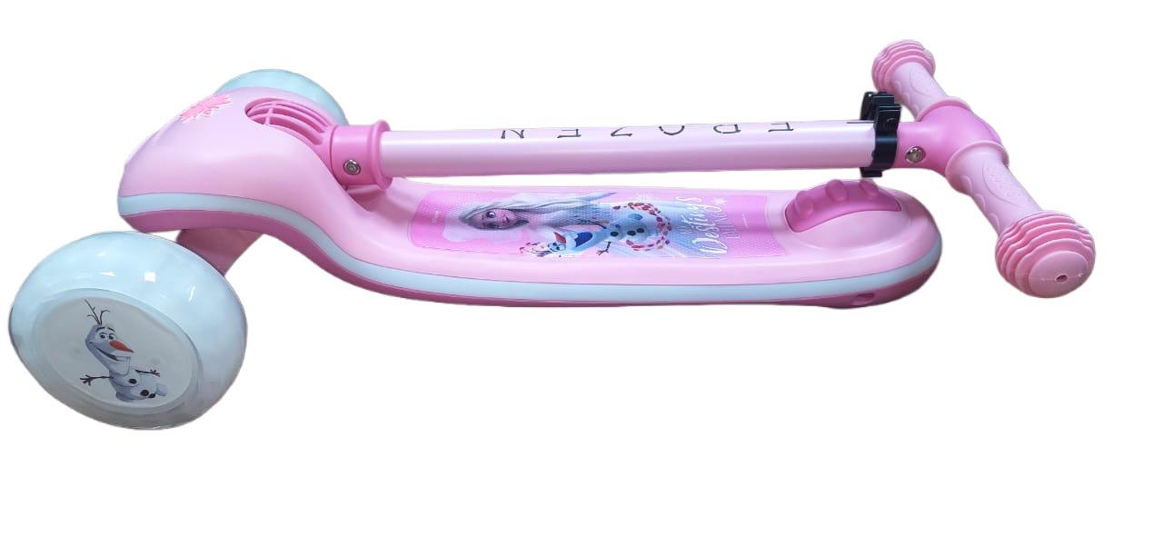 Disney Frozen 3 Wheel Scooter With Multiple Lights