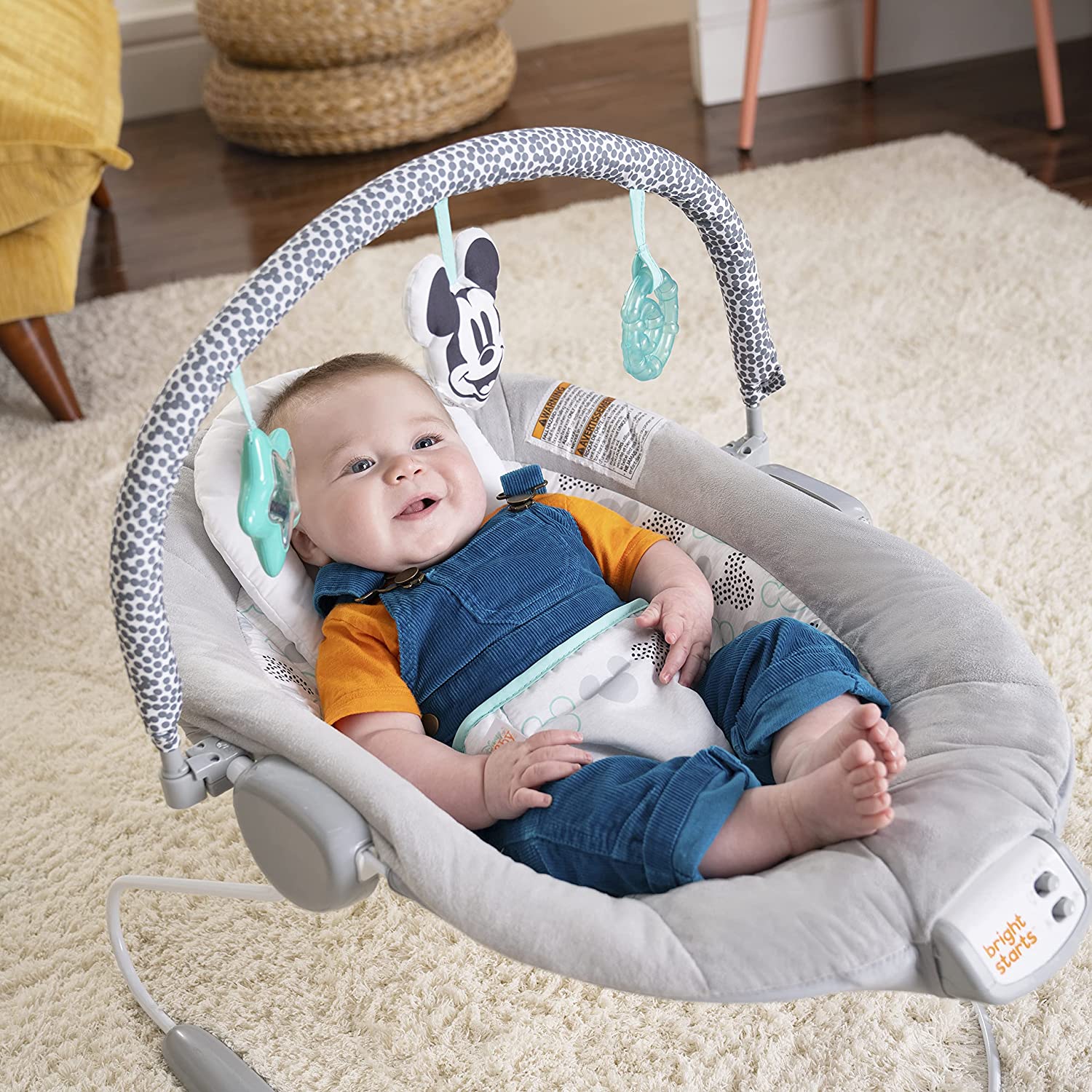 Bright Starts Disney Baby Mickey Mouse Comfy Baby Bouncer Soothing Vibrations Infant Seat.