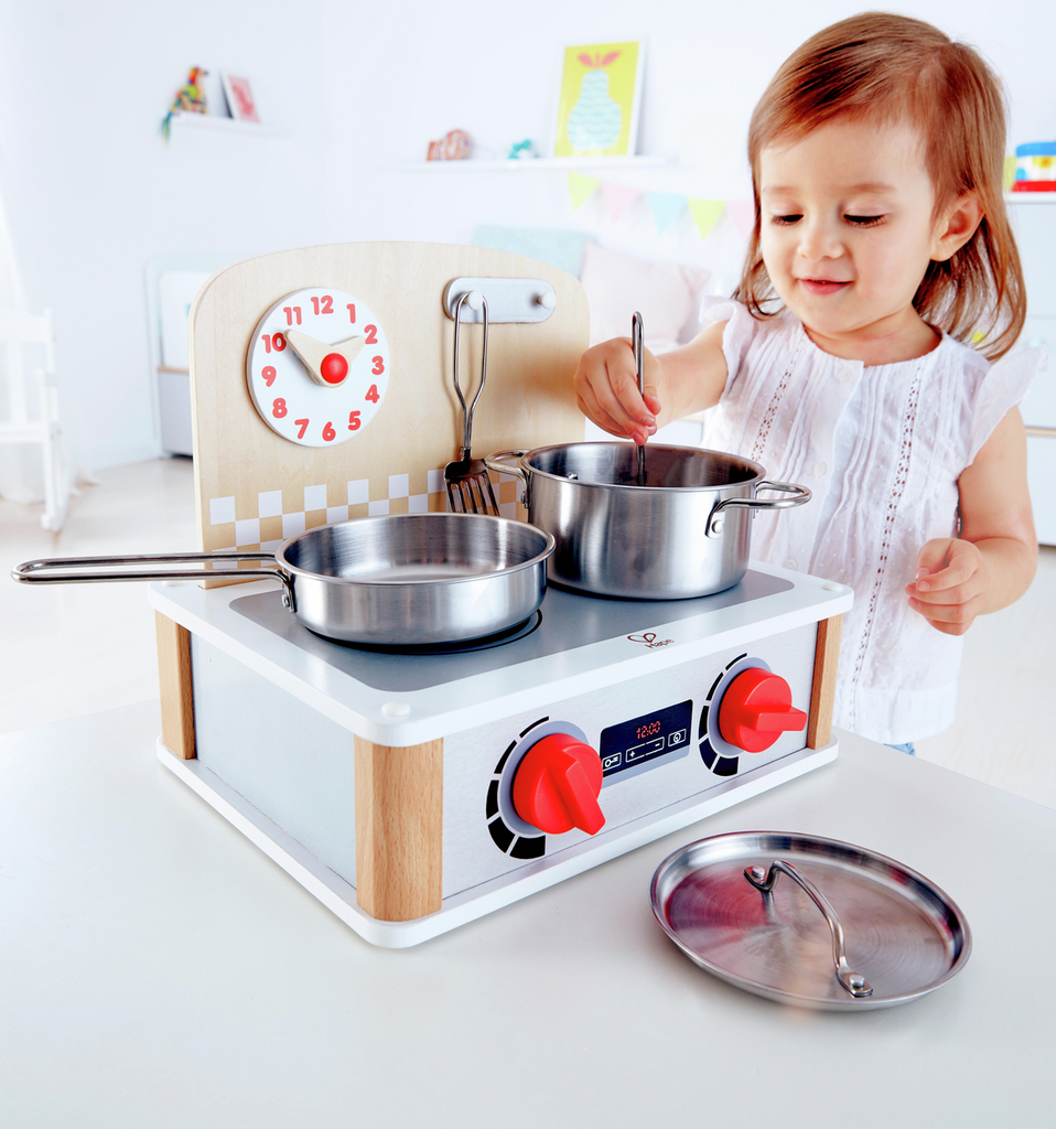 Hape 2 In 1 Kitchen & Grill Set