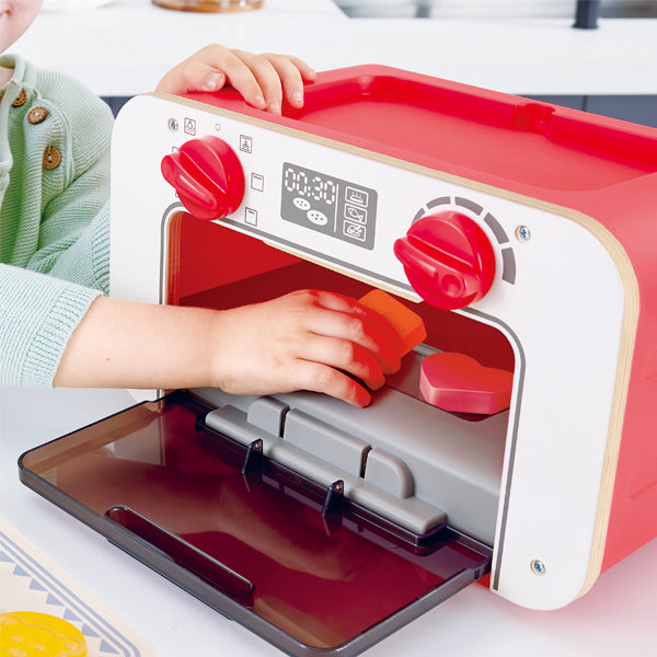 Hape My Baking Oven with Magic Cookies