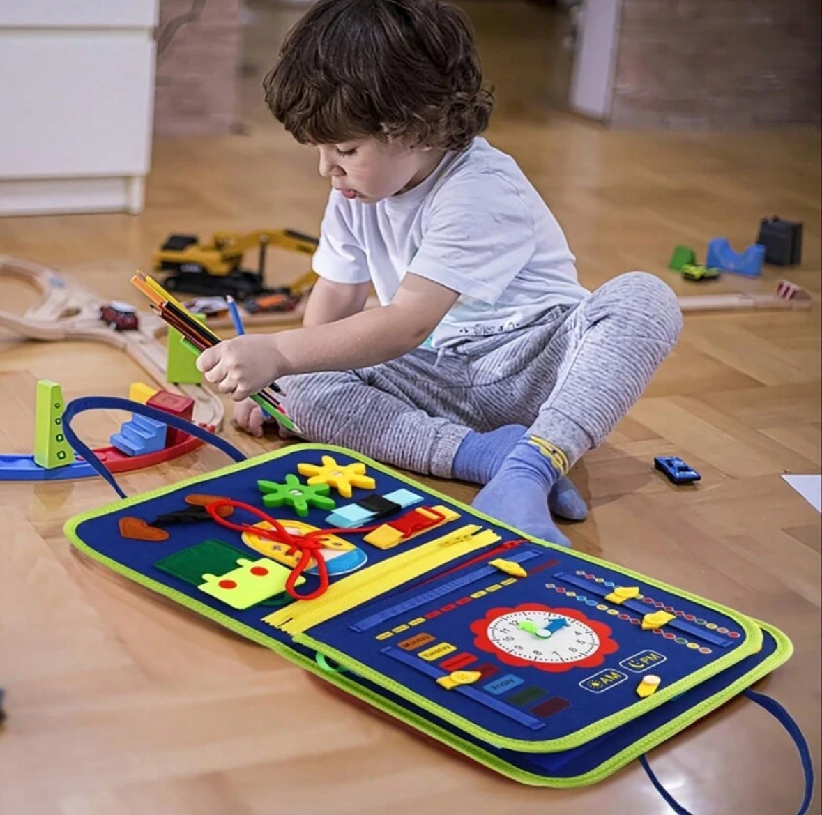Montessori Busy Board – Sensory and Motor Skill Development Toy
