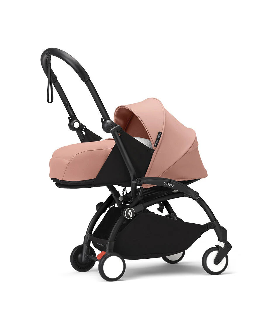 Stokke YOYO³ Black Frame With 0+ Newborn Pack