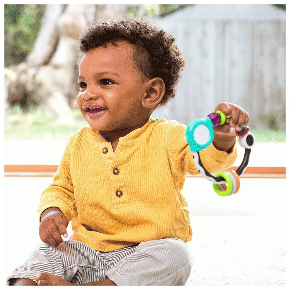 Infantino Shake & Spin Rattling Ring