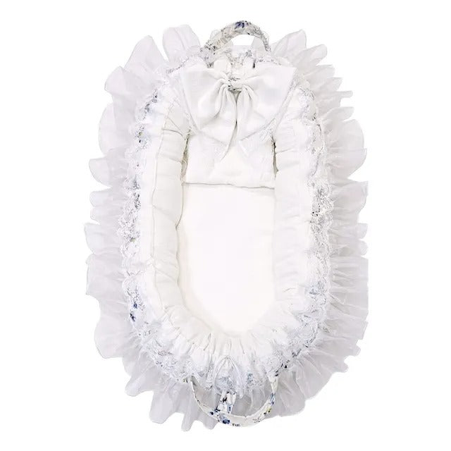 Kinder Valley Signature Baby Carry Nest (White)