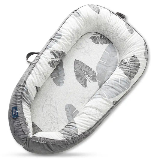 Little Story Soft Breathable Fiberfill Newborn Lounger Bed