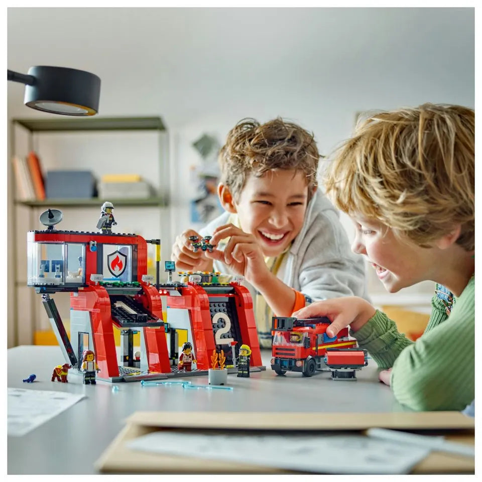 LEGO - City Fire Station With Fire Truck Building Playset - 843 Pieces