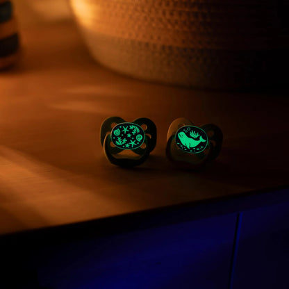 Dr. Brown's Advantage Pacifier Stage 1 Glow In The Dark (Blue) - Pack of 2