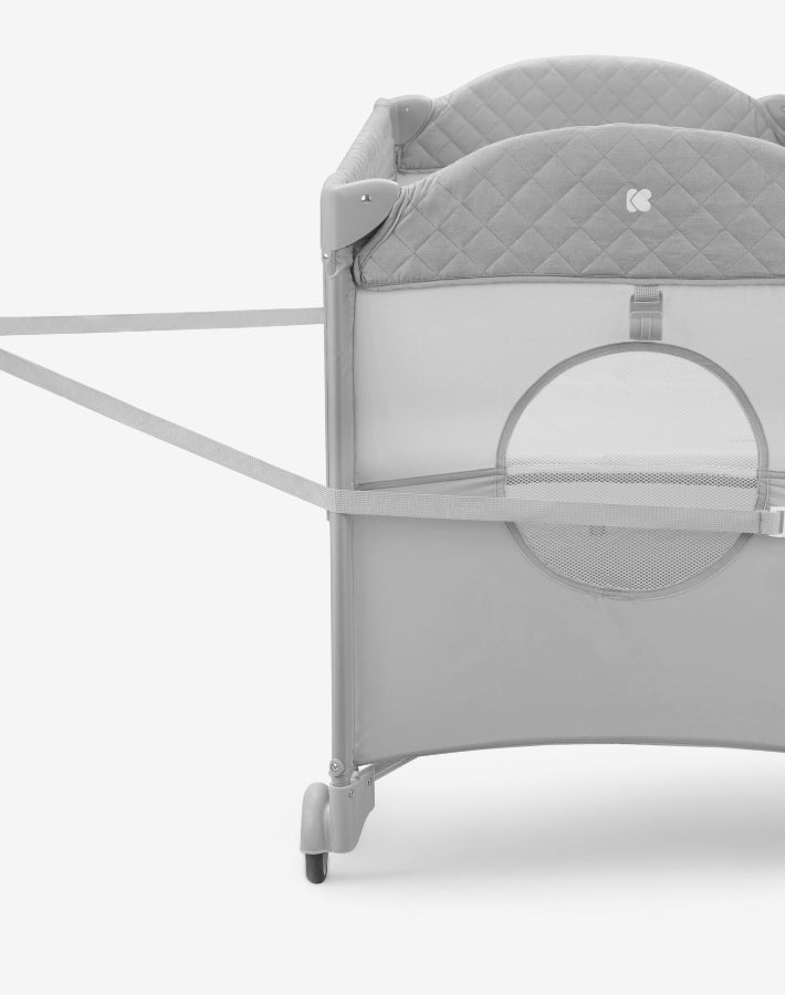 سرير أطفال من Kikkaboo بمستويين 2026 (رمادي درب التبانة)