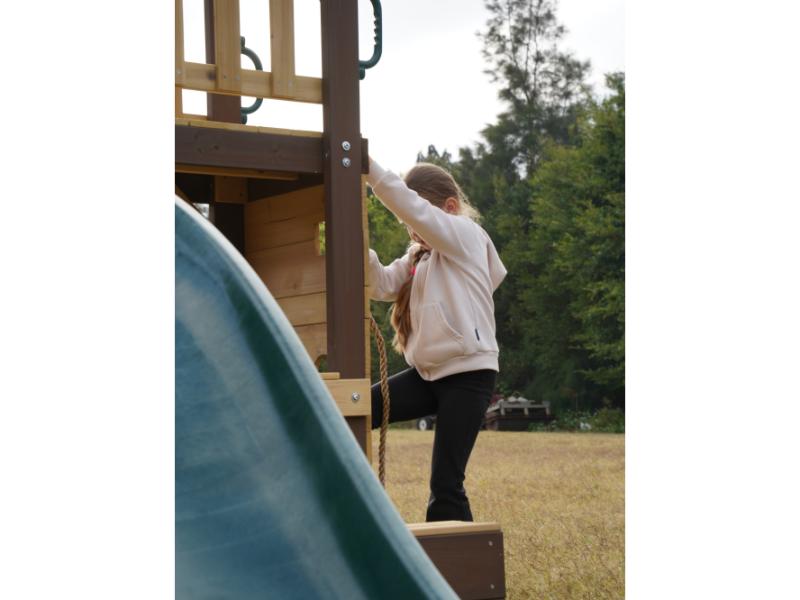 MOUNTPEAK - Mururata Wooden Outdoor Swing Set & Playhouse with Wave Slide, Climbing Wall, Sandbox & 3 Swings - Brown & Green