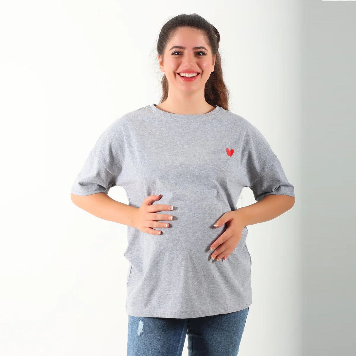 Become a Mom Mama Heart Short Sleeve Tee (Grey, Medium)