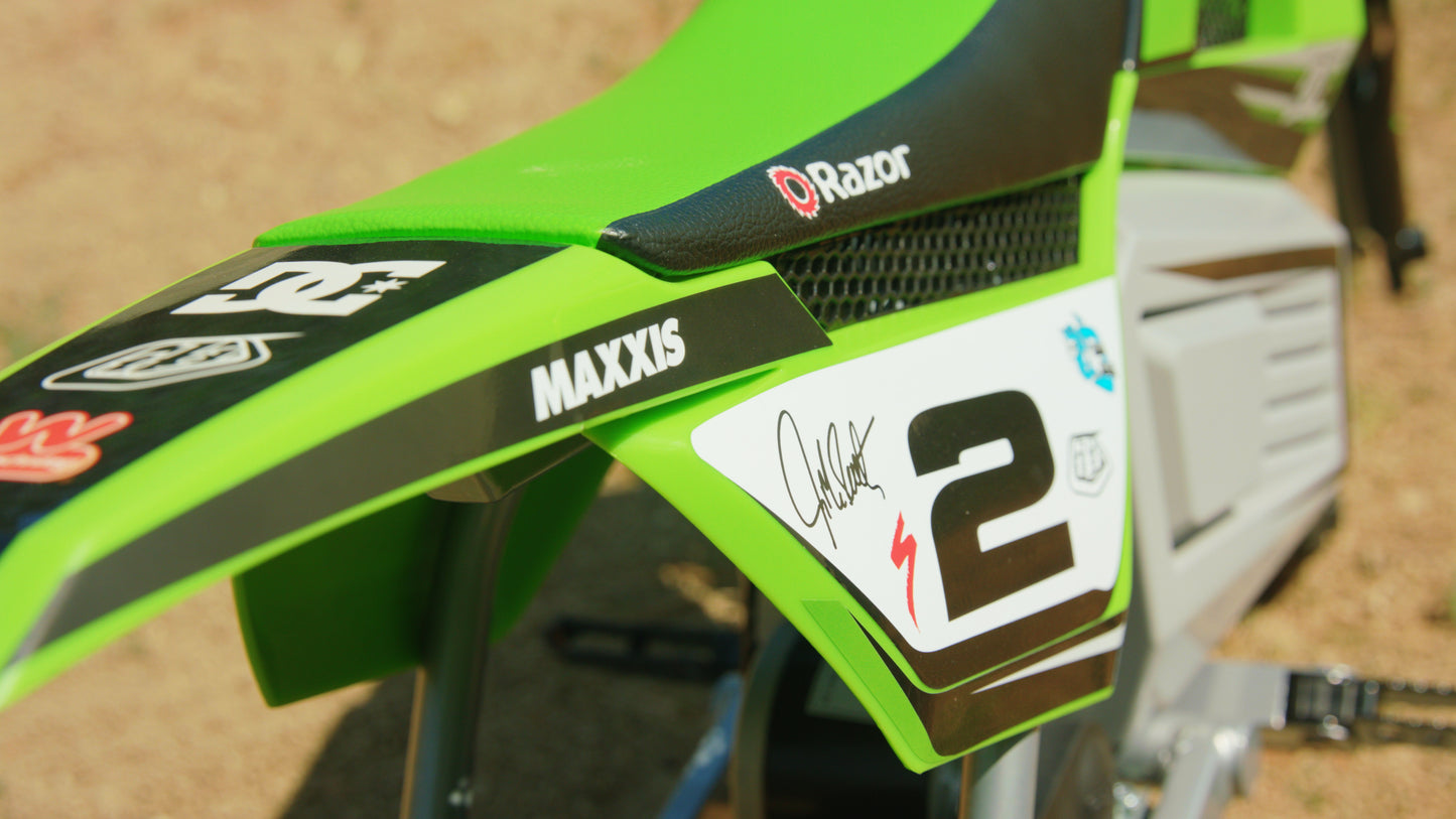 دراجة نارية للطرق الوعرة Razor Dirt Rocket SX350 (22km/hr)
