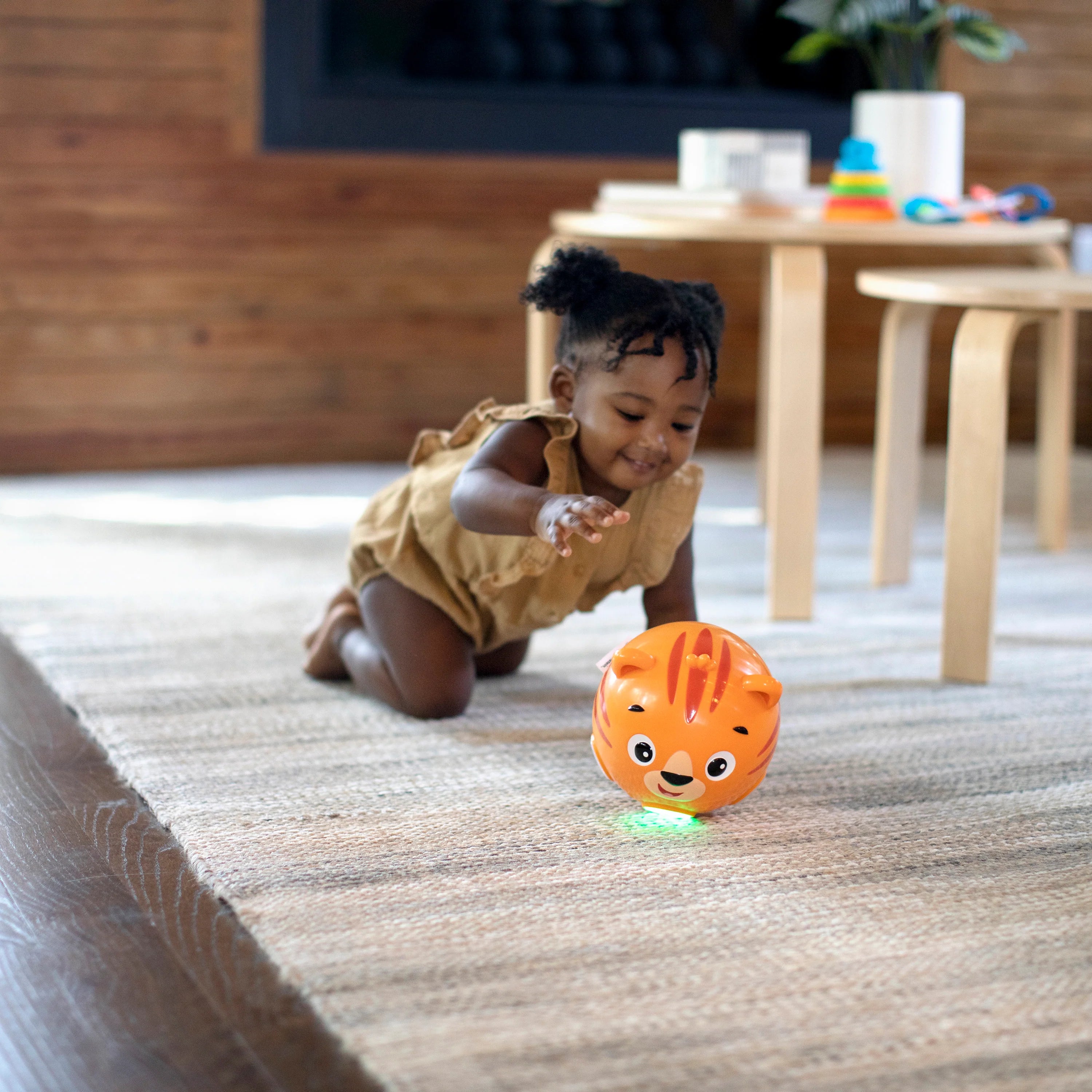 Baby Einstein Tinker’s Crawl Along Songs Tummy Time Toy
