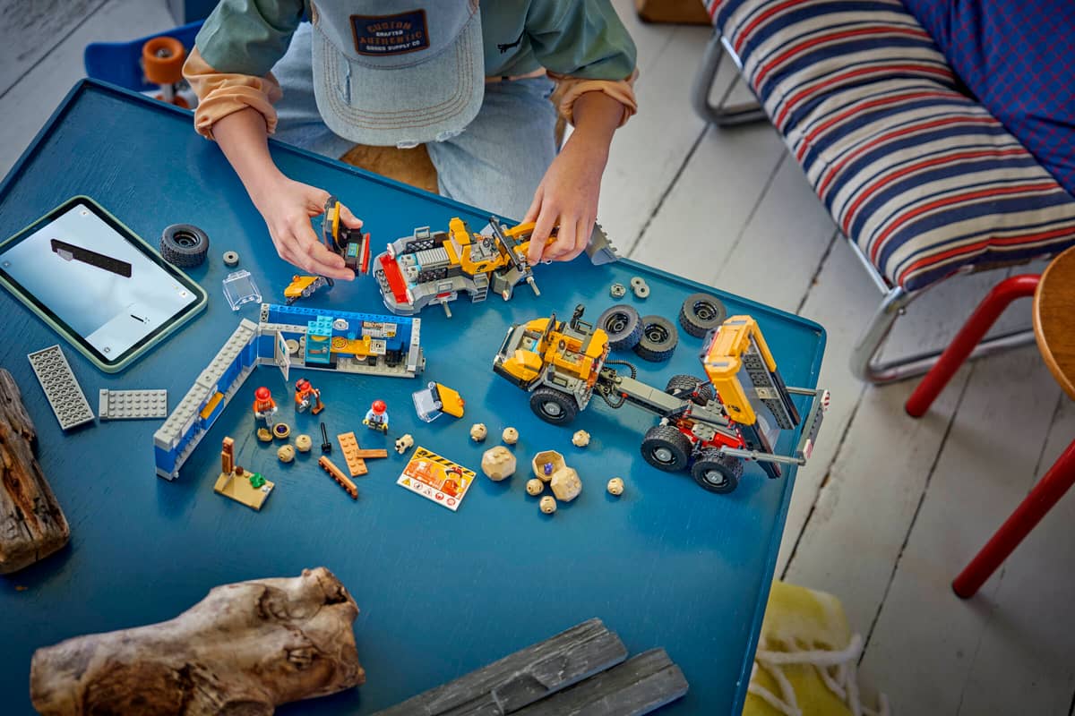 LEGO - City Dump Truck & Front End Loader Building Playset - 1,132 Pieces