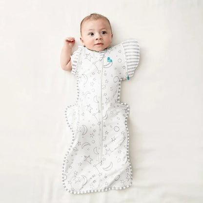 Love to Dream كيس لفّ الرضيع الانتقالي Swaddle UP (الأصلي) - المرحلة 2 (كريمي، قمر ونجوم)