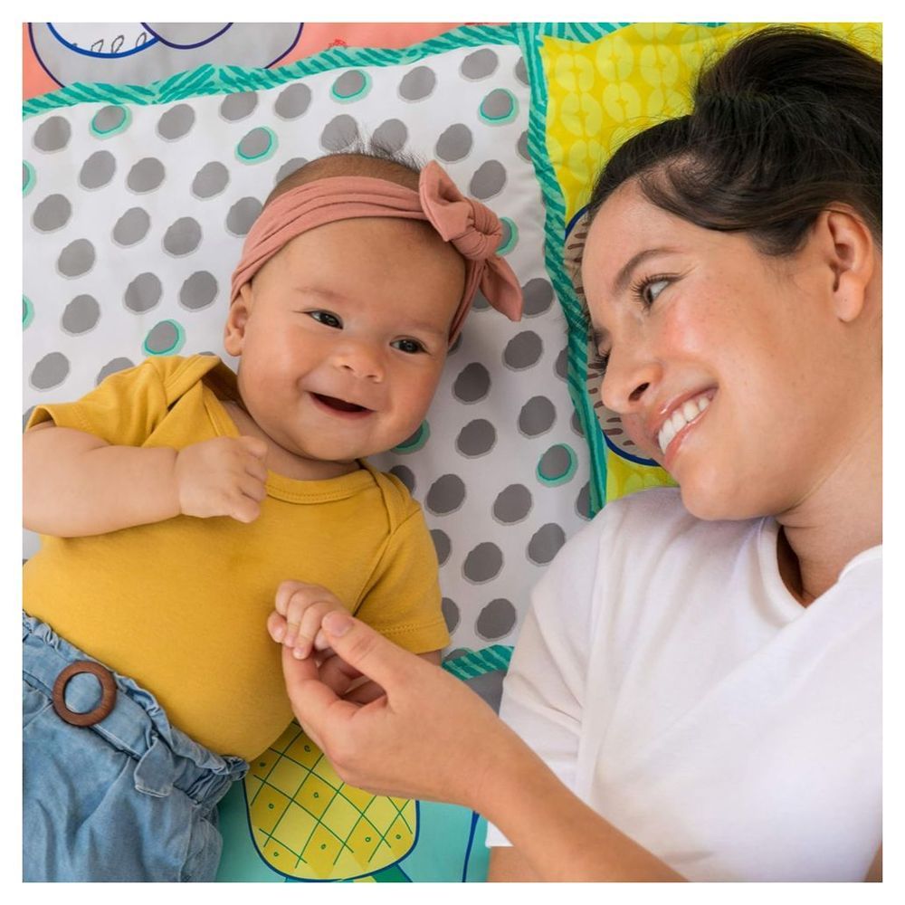 Infantino Giant Sensory Discovery Mat With Handles