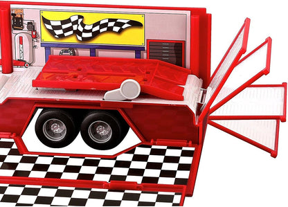 Bburago Ferrari Race & Play Racing Hauler – 1:43 Scale, Red