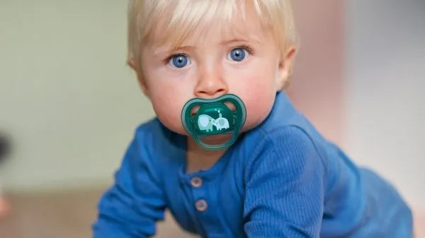 Philips Avent Ultra Pacifier Deco - Pack of 2 (18 Months)