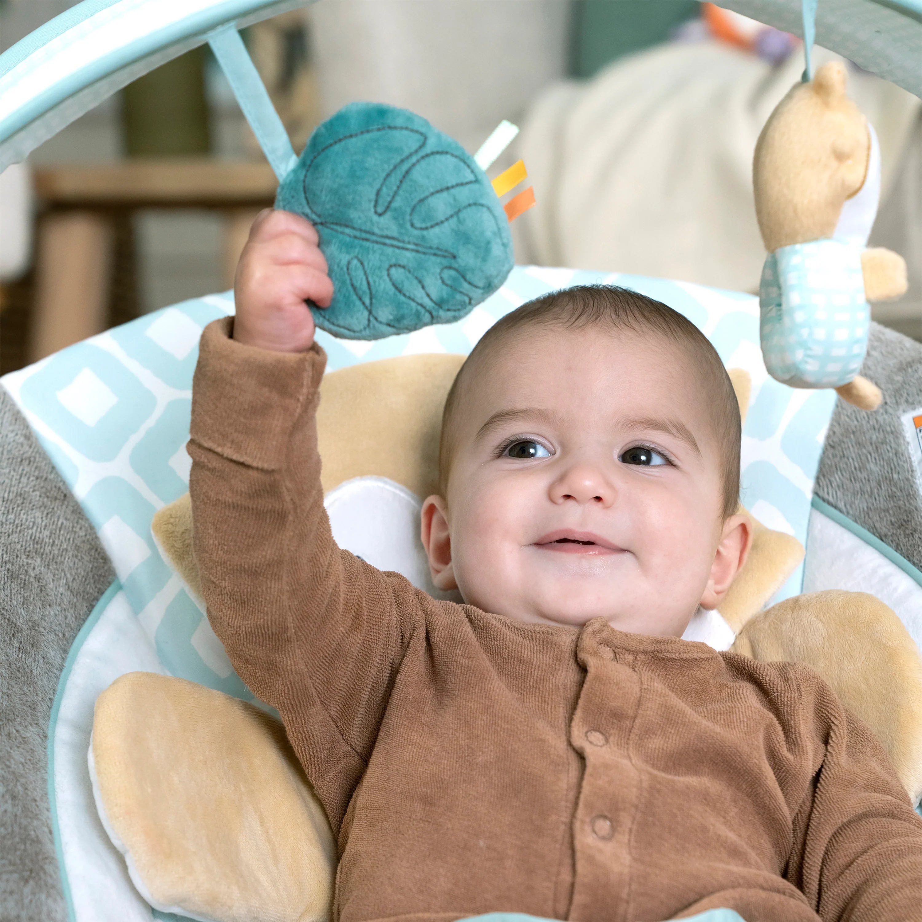 Ingenuity InLighten Bouncer Kitt