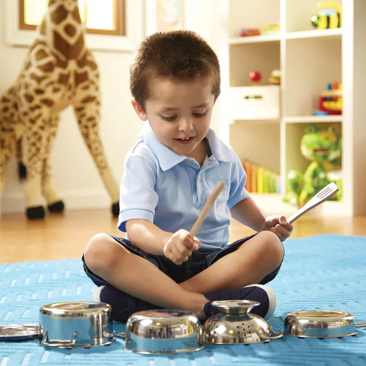Melissa & Doug Stainless Steel Pots & Pans Play Set